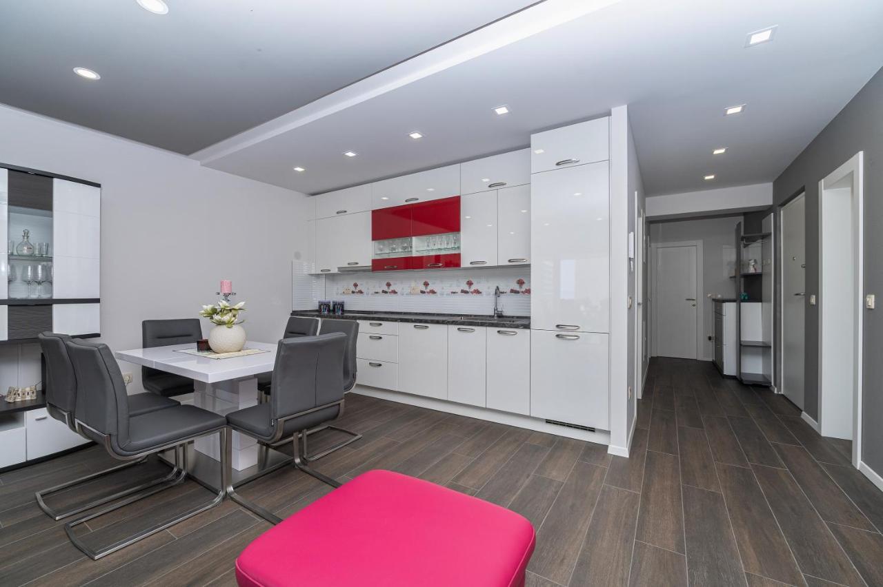 Luxury Apartment Purple Summer Sea View Makarska Ngoại thất bức ảnh