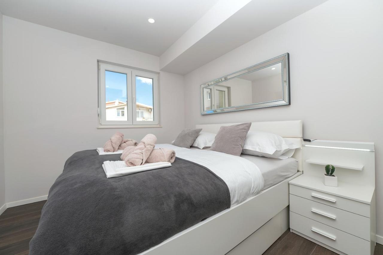 Luxury Apartment Purple Summer Sea View Makarska Ngoại thất bức ảnh